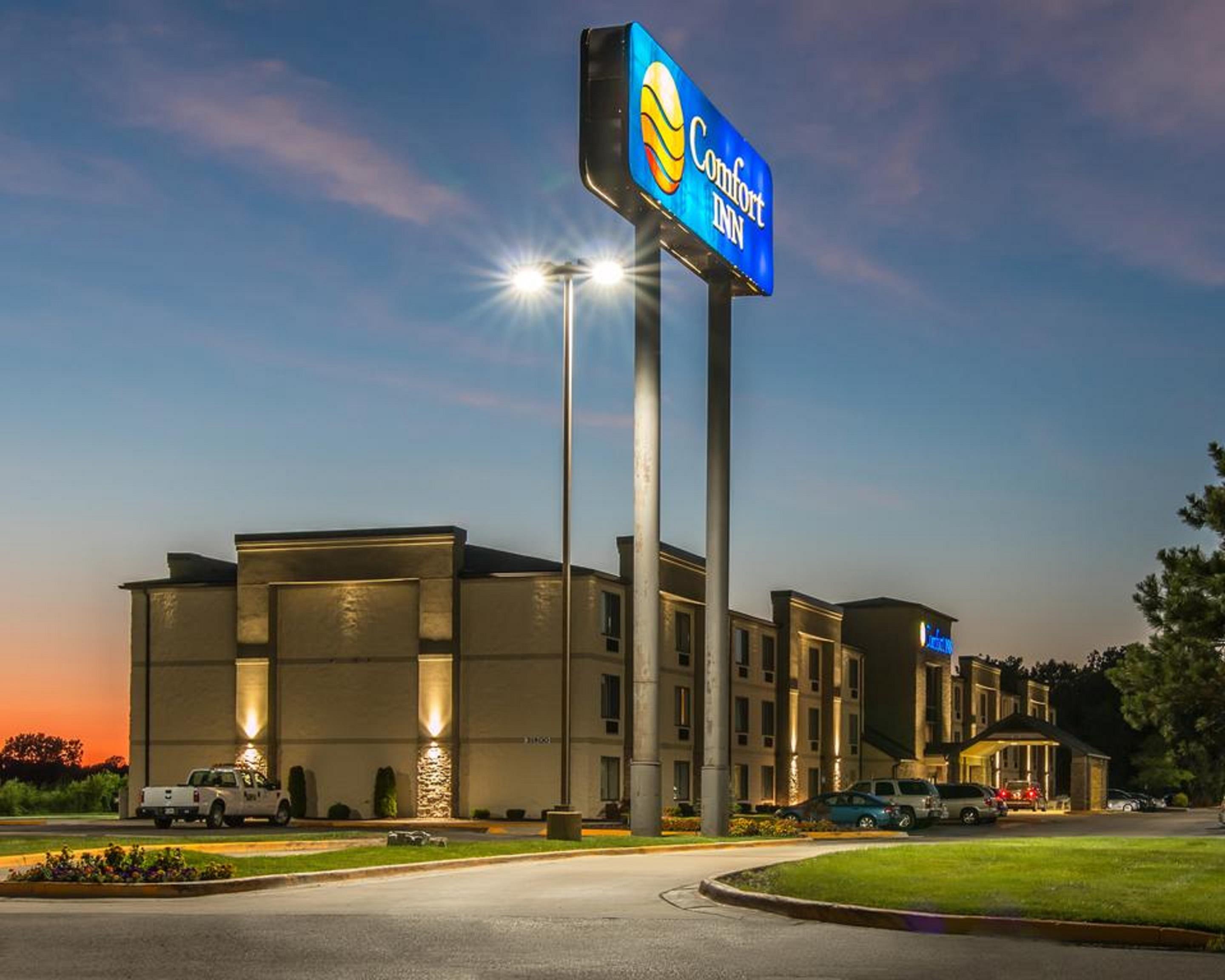 Comfort Inn Metro Airport Romulus Exterior foto